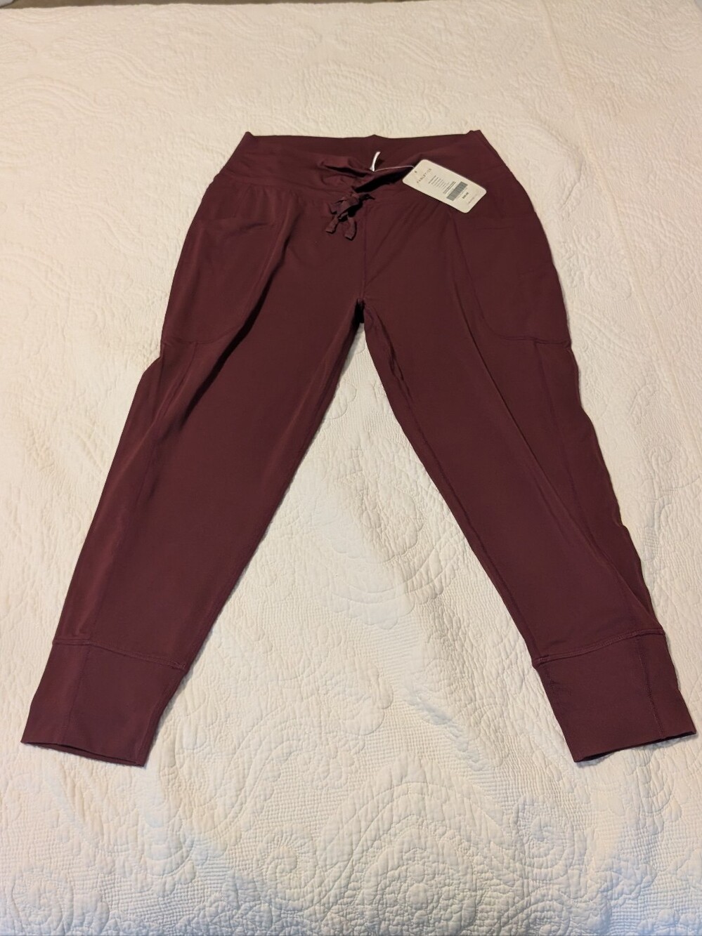 NWT Fabletics Maj Pocket Jogger Pants Burgundy Maroon